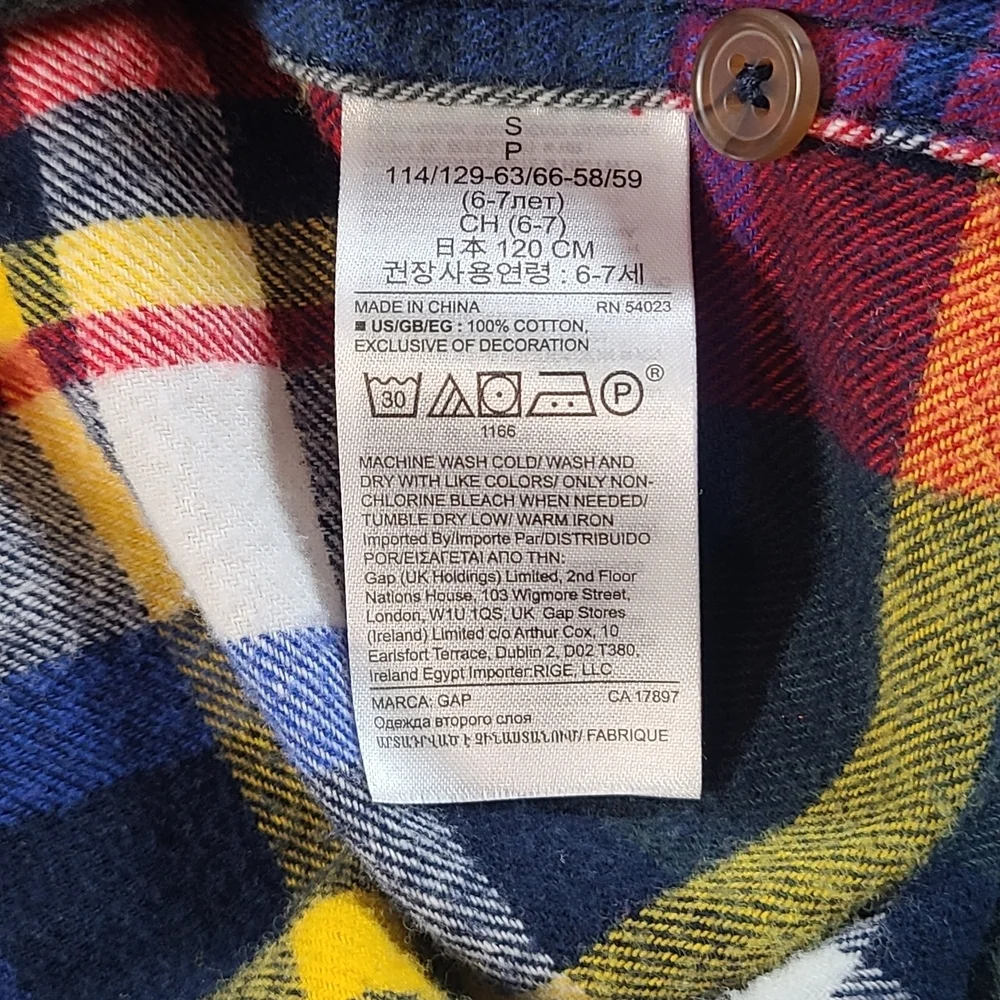 GAP Boys Multicolor Plaid Flanel Button Down Shirt NWOT Size S 6-7